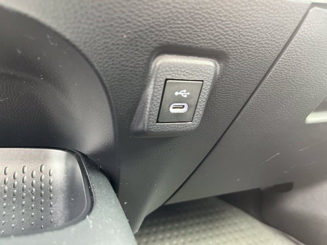 Used 2026 Toyota Corolla SE FWD image 27