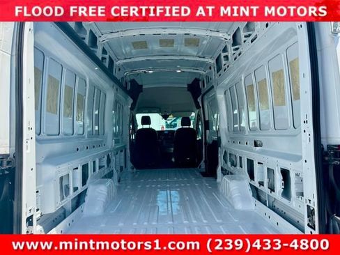 Used 2023 Ford Transit 250 148 High Roof Extended RWD image 7