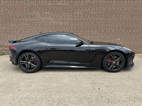 Used 2017 Jaguar F-TYPE SVR image 2