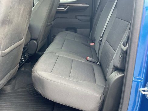 Used 2022 Chevrolet Silverado 1500 LT image 13