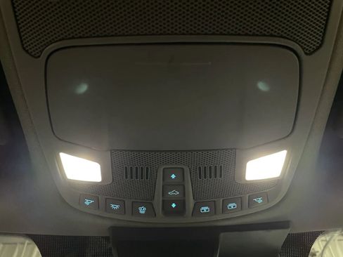 Used 2020 Ford F150 Lariat w/ Equipment Group 502A Luxury image 38