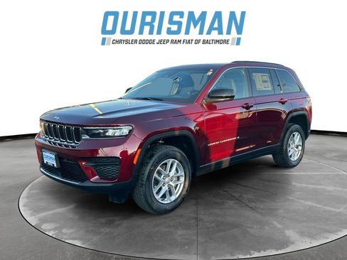New 2025 Jeep Grand Cherokee Laredo X w/ Luxury Tech Group I AWD/4WD image 2
