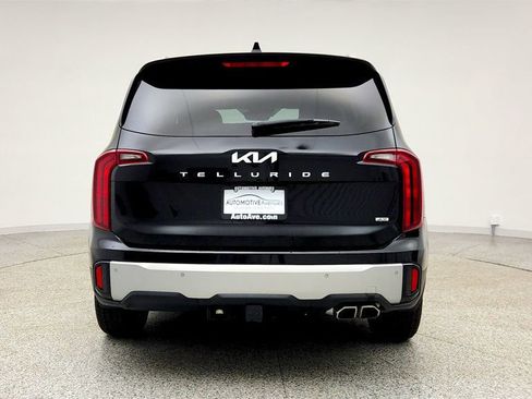 Used 2024 Kia Telluride S w/ S Sunroof Package image 6