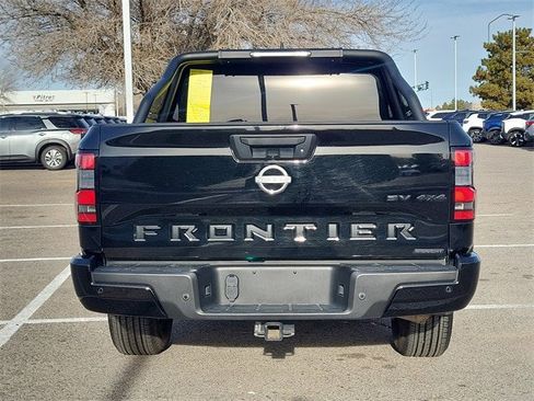 Certified 2023 Nissan Frontier SV w/ Midnight Edition Package image 5