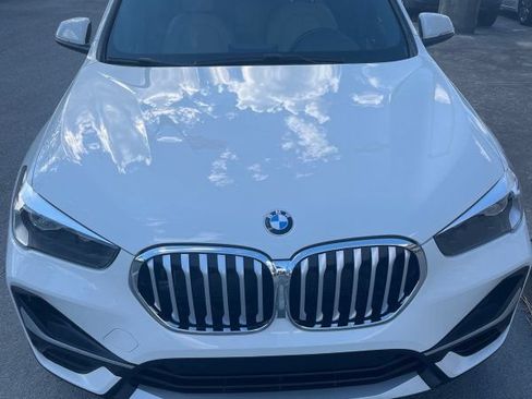 Used 2022 BMW X1 sDrive28i w/ Convenience Package FWD image 2