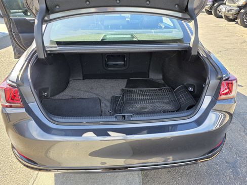 Used 2024 Lexus ES 300h F Sport image 21