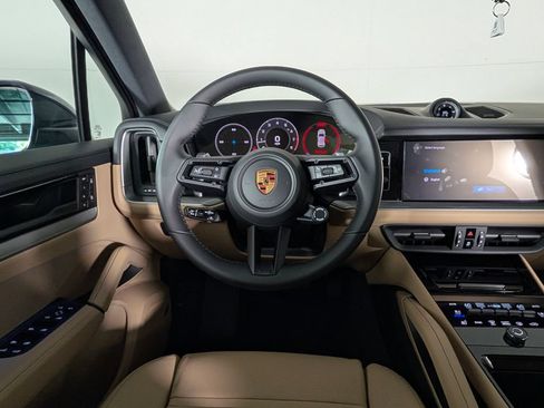 New 2026 Porsche Cayenne AWD/4WD image 21