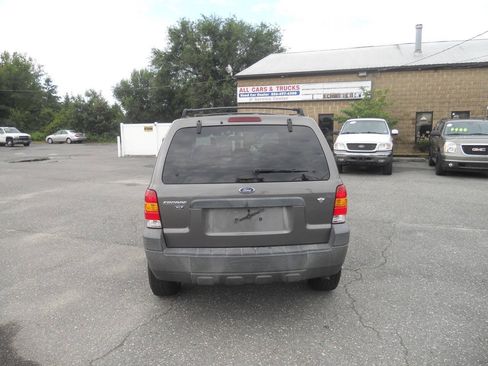 Used 2006 Ford Escape XLT AWD/4WD image 8