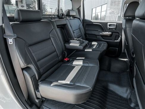 Used 2019 GMC Sierra 2500 Denali w/ Duramax Plus Package AWD/4WD image 43