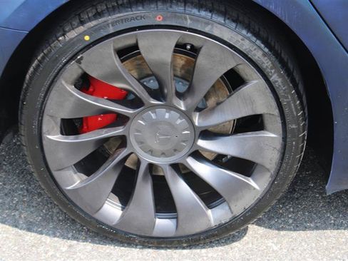 Used 2023 Tesla Model 3 Performance AWD/4WD image 8