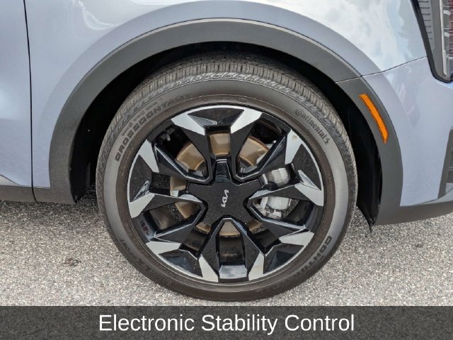 Used 2025 Kia Sorento EX w/ Panoramic Sunroof Package FWD image 14