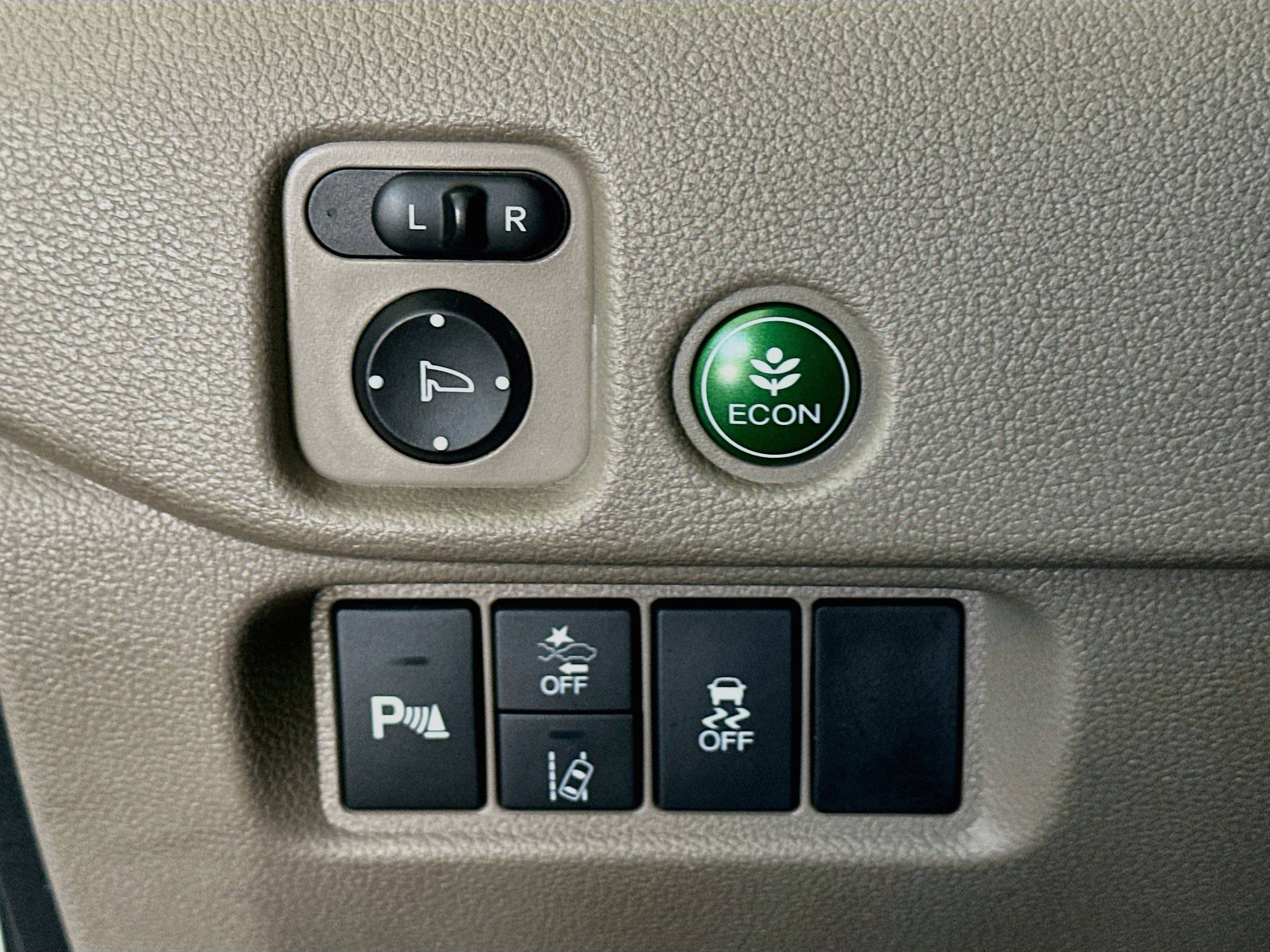 Used 2020 Honda Pilot Touring image 16