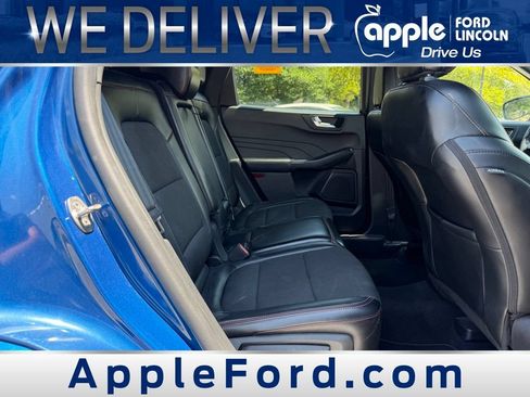 Used 2023 Ford Escape ST-Line AWD/4WD image 9