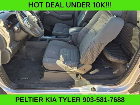 Used 2014 Nissan Frontier SV w/ SV Value Truck Package image 21