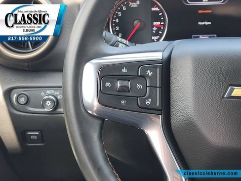 Used 2023 Chevrolet Blazer Premier w/ Enhanced Convenience Package FWD image 27