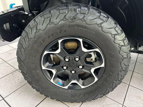 Used 2022 Jeep Wrangler Unlimited Rubicon 4xe w/ Steel Bumper Group image 16