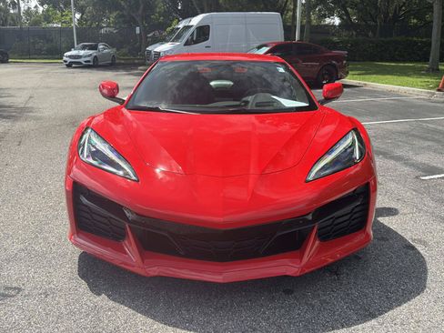 Used 2023 Chevrolet Corvette Z06 RWD image 8
