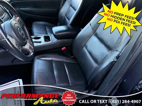 Used 2013 Jeep Grand Cherokee Laredo AWD/4WD image 23