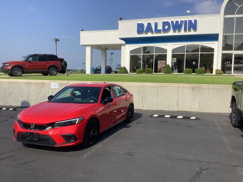 Used 2022 Honda Civic Sport image 3