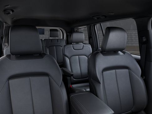 New 2026 Jeep Grand Cherokee L Limited RWD image 26