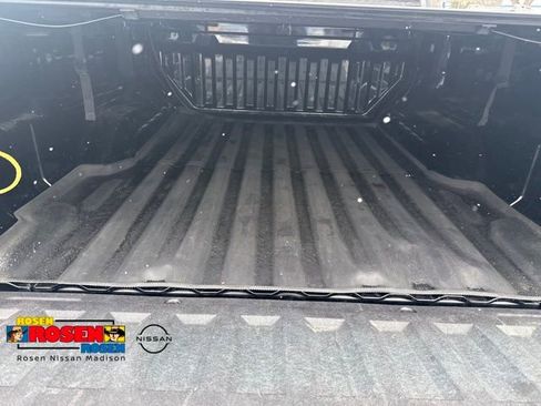 Used 2024 GMC Canyon AT4 w/ Canyon Safety Plus Package AWD/4WD image 44