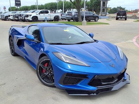 Used 2020 Chevrolet Corvette Stingray Coupe w/ 1LT RWD image 1