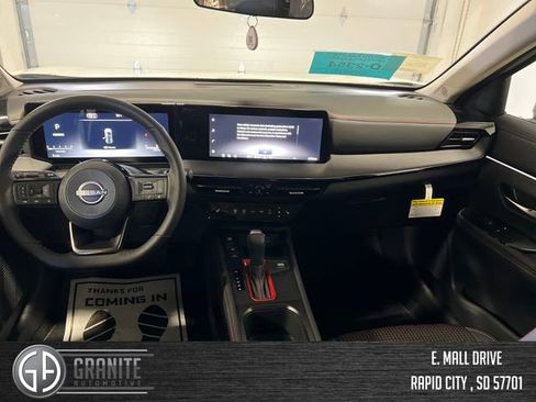 New 2026 Nissan Kicks SR w/ SR Premium Package AWD/4WD image 12