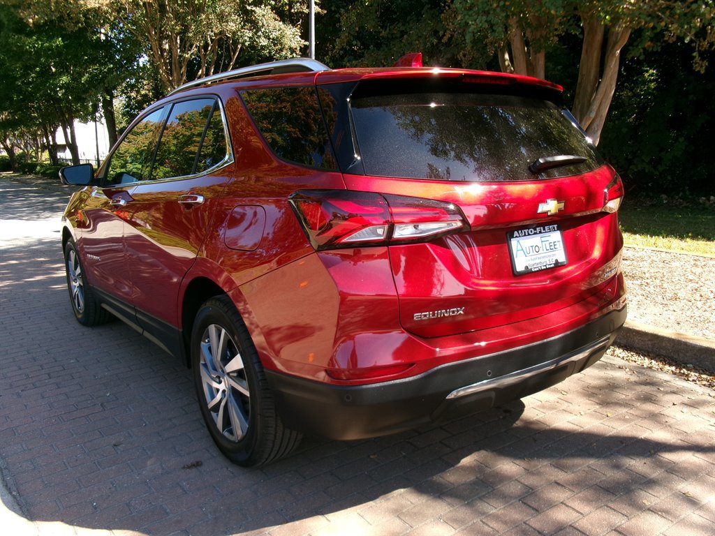 Used 2022 Chevrolet Equinox Premier FWD image 6
