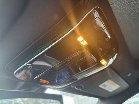 Used 2025 Mercedes-Benz C 36 AMG S image 22