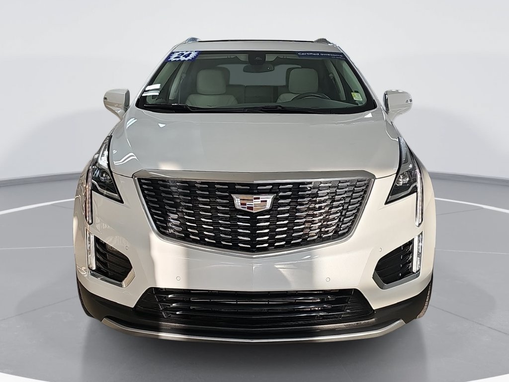 Used 2024 Cadillac XT5 Premium Luxury w/ LPO, Floor Liner Package AWD/4WD image 10