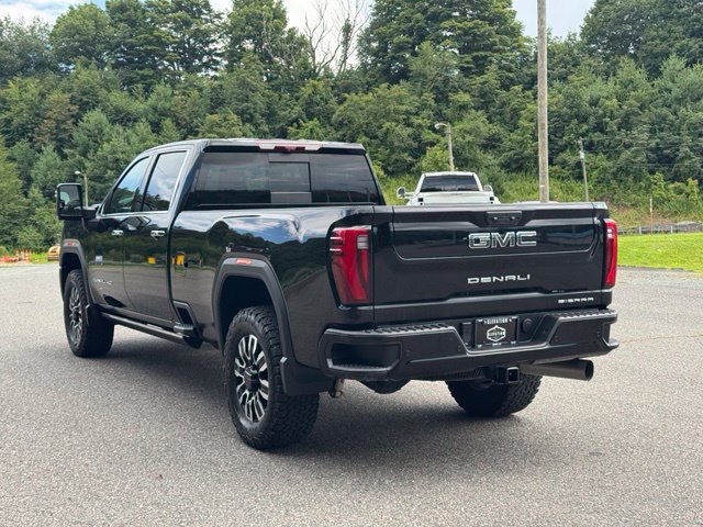 Used 2024 GMC Sierra 2500 Denali Ultimate w/ Max Trailering Package AWD/4WD image 5
