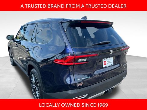 Certified 2024 Toyota Grand Highlander AWD Hybrid image 4