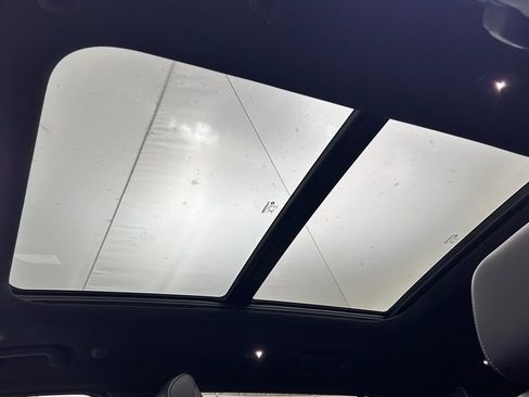 New 2025 Jeep Grand Cherokee L Limited image 23