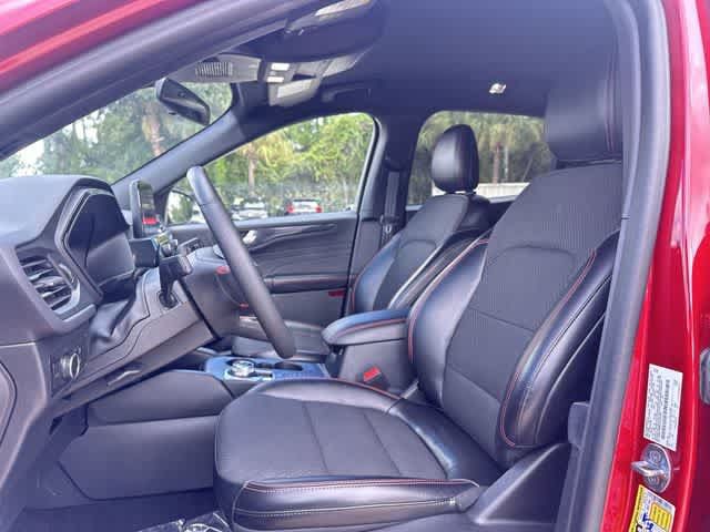 Used 2023 Ford Escape ST-Line AWD/4WD image 22