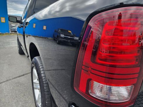 Used 2014 RAM 1500 Sport AWD/4WD image 35