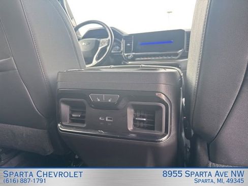 Used 2023 Chevrolet Silverado 1500 ZR2 w/ Technology Package image 32