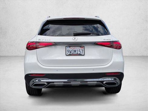 Certified 2026 Mercedes-Benz GLC 300 4MATIC image 6