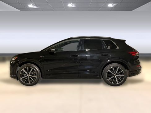 Used 2022 Audi Q4 e-tron Prestige AWD/4WD image 2
