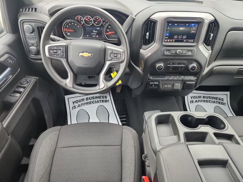 Used 2023 Chevrolet Silverado 2500 Custom w/ Custom Value Package image 25