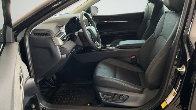 Used 2026 Toyota Camry XLE FWD image 20