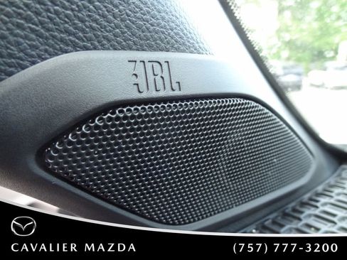Used 2024 Toyota Tacoma TRD Off-Road w/ TRD Off Road Premium Package AWD/4WD image 21