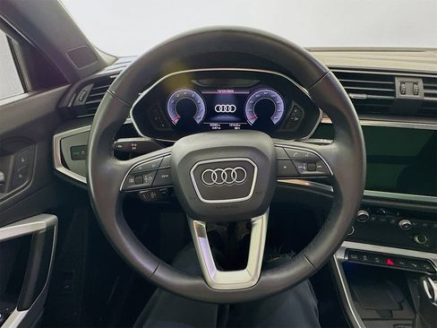 Used 2021 Audi Q3 2.0T Premium Plus w/ Premium Plus Package image 12