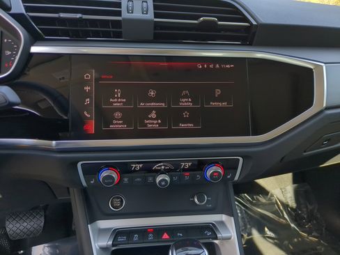 Certified 2025 Audi Q3 2.0T Premium Plus w/ Premium Plus Package image 20