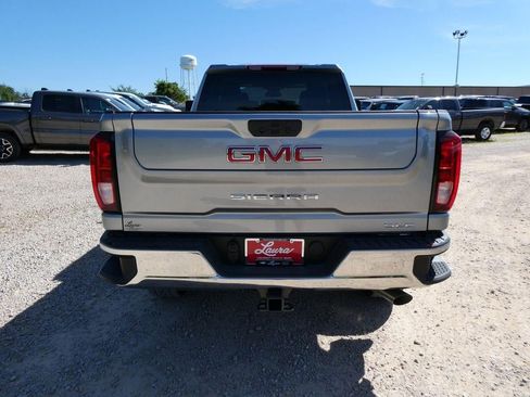 New 2026 GMC Sierra 2500 SLE w/ SLE Value Package; AWD/4WD image 5