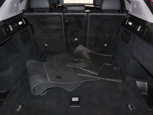 Used 2018 Alfa Romeo Stelvio Sport w/ Quick Order Package 22J Sport image 15