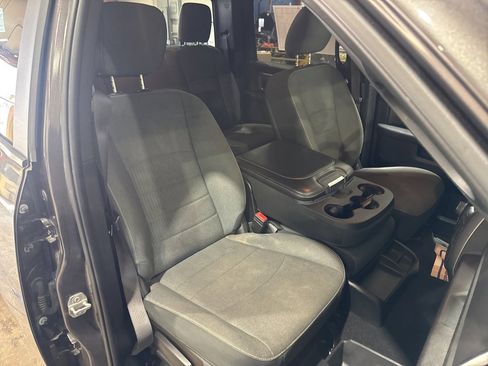 Used 2021 RAM 1500 Classic Warlock image 32