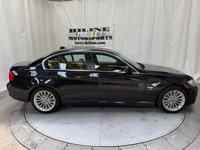 Used 2011 BMW 335i xDrive Sedan AWD/4WD image 8