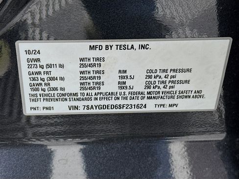 Used 2025 Tesla Model Y Long Range image 12