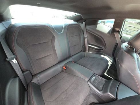 Used 2022 Chevrolet Camaro ZL1 RWD image 11