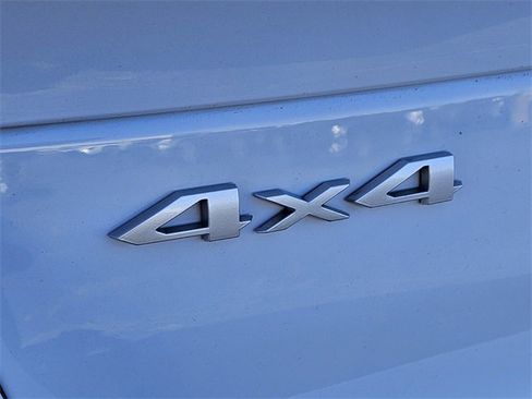 Used 2025 Jeep Grand Cherokee L Limited image 16